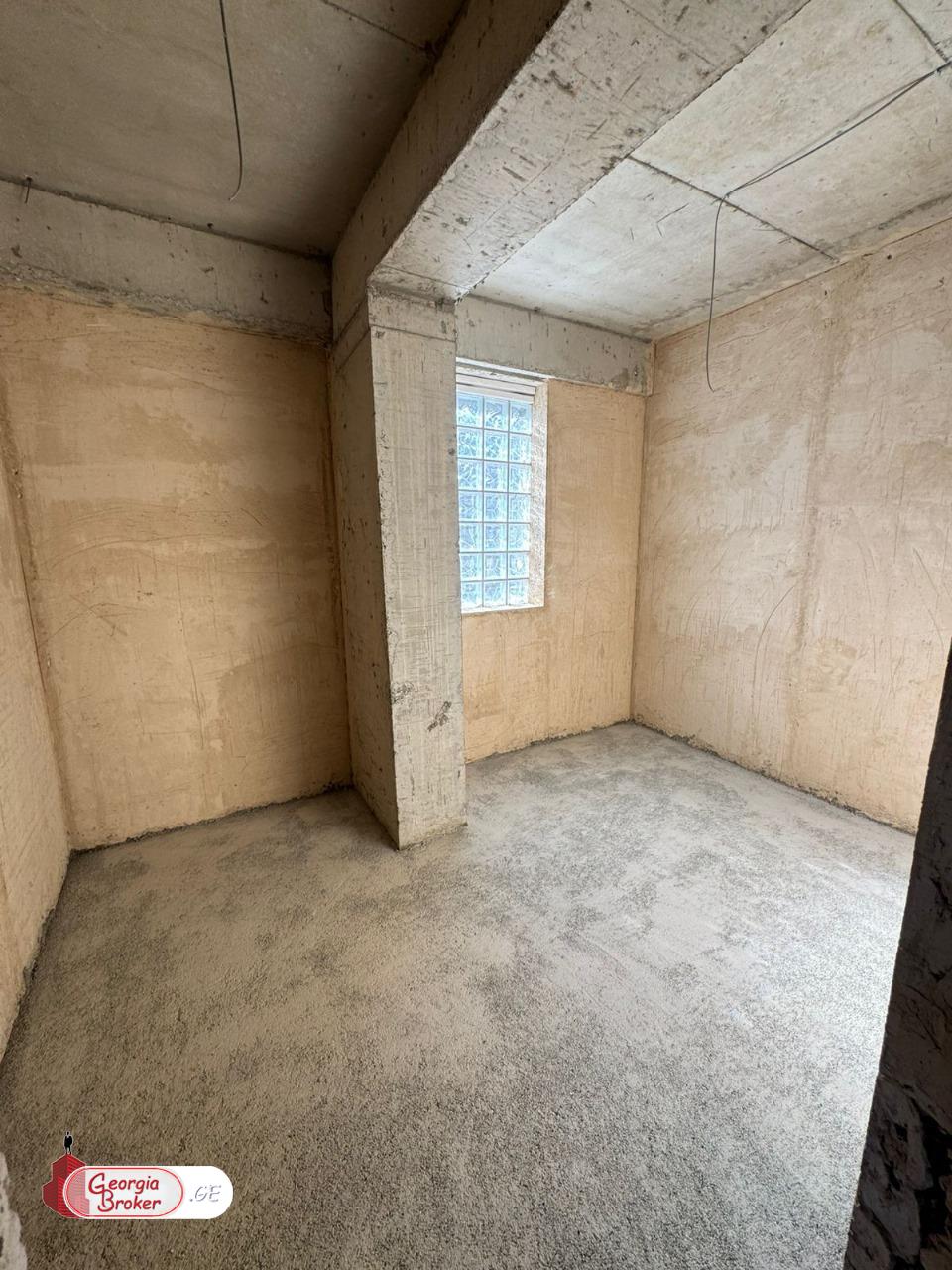 იყიდება ახალი გარემონტებული 3 ოთახიანი ბინა